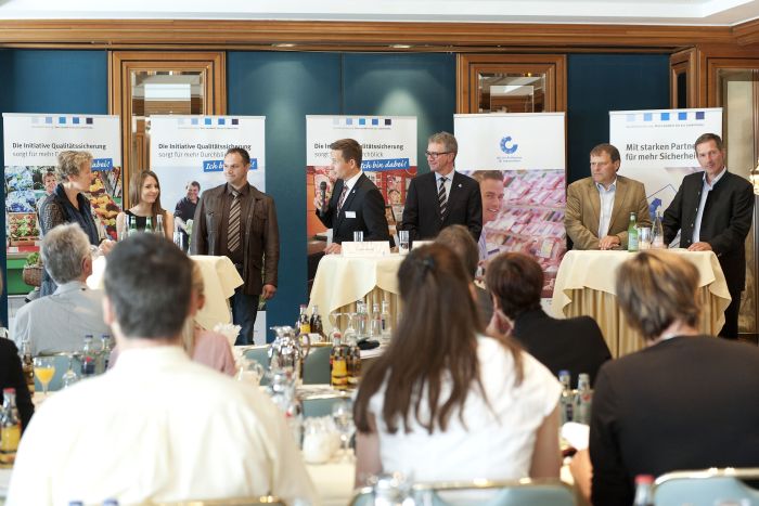 QS-Jahrespressekonferenz 2012